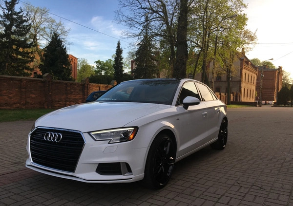 Audi A3 cena 84900 przebieg: 39911, rok produkcji 2019 z Józefów małe 254
